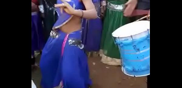  pelu dance by beautyful women